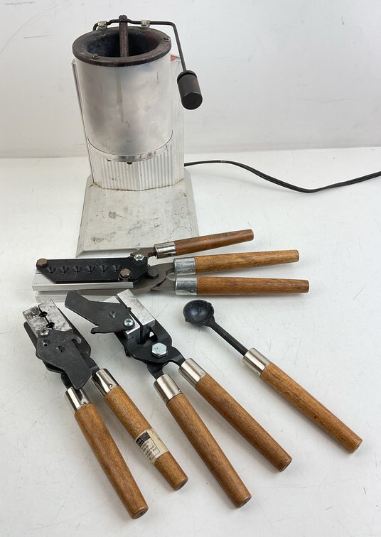Electric Lead Melting Pot, Bullet Molds, and Ladle