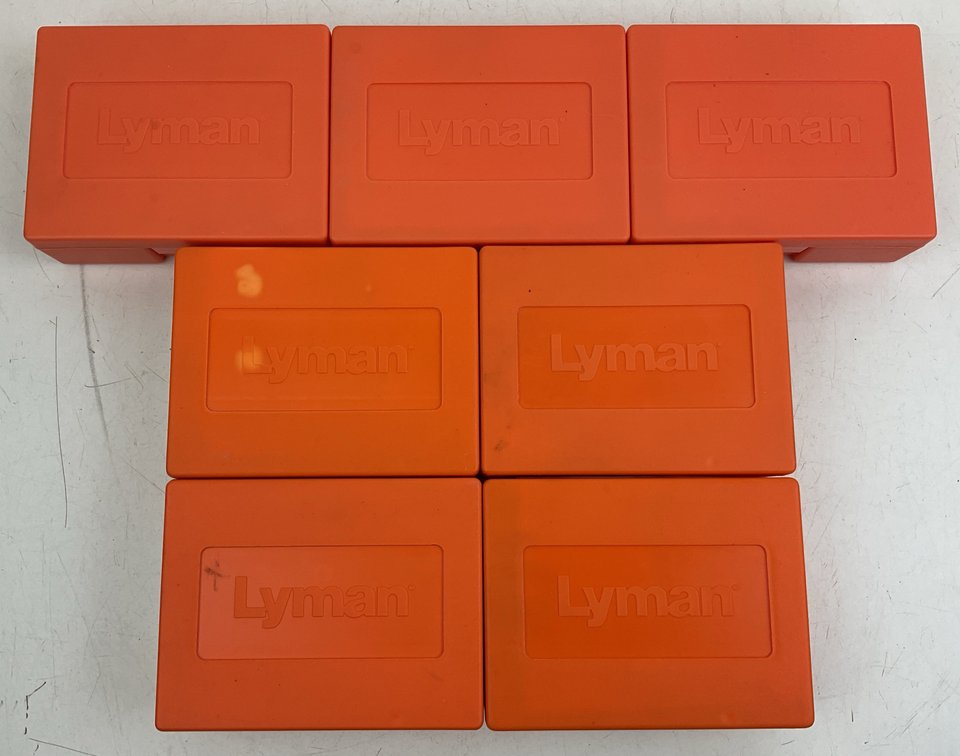 Lyman Reloading Die Sets in Cases (7)