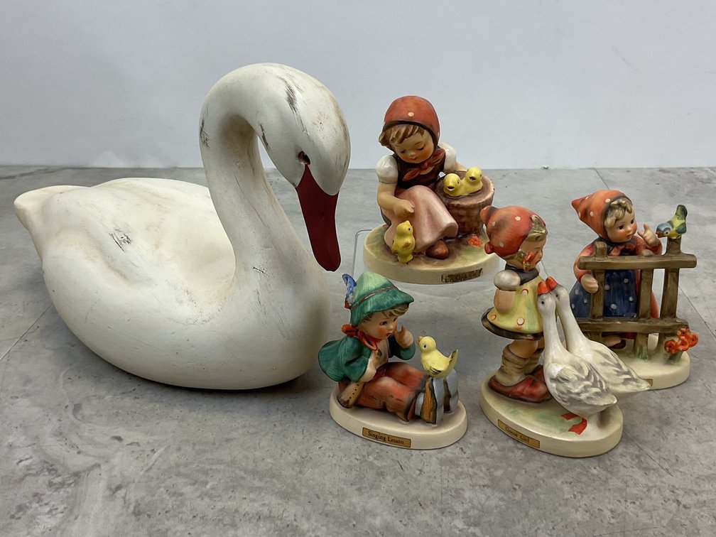 Painted Swan & Hummel Figures