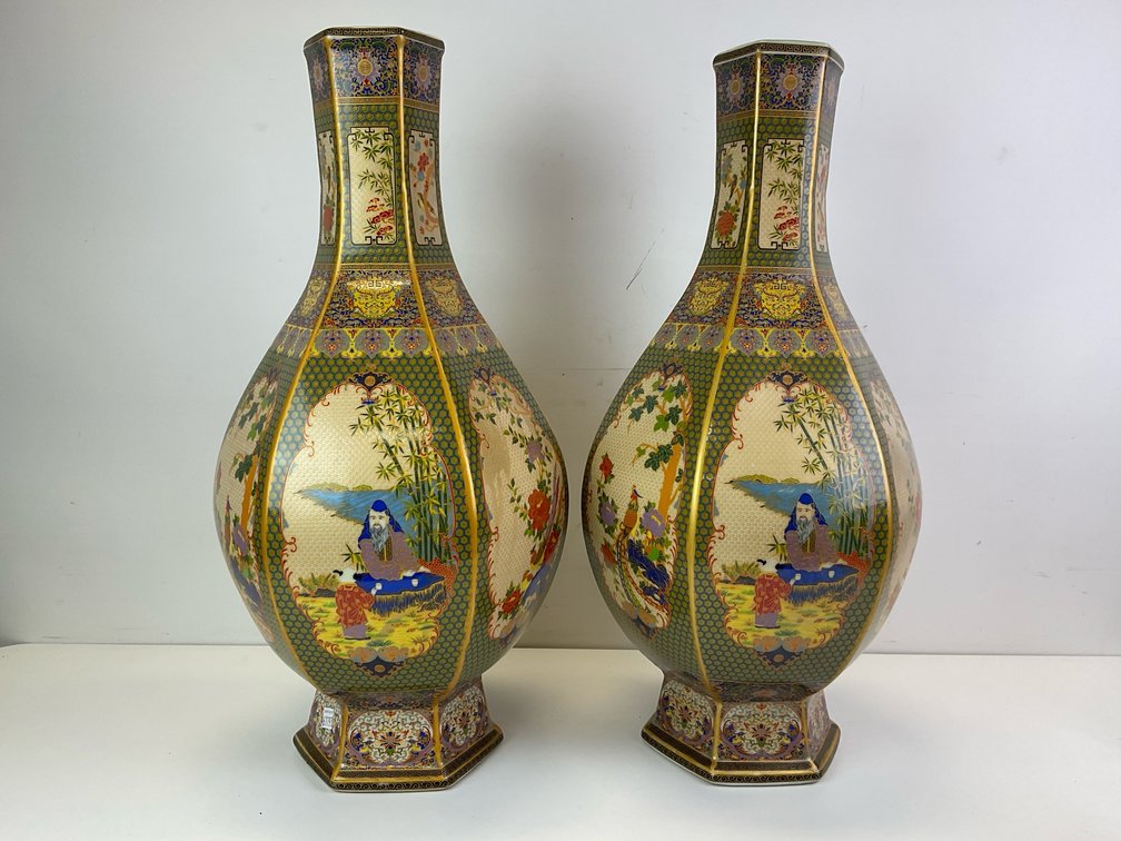 Chinese Porcelain Vases