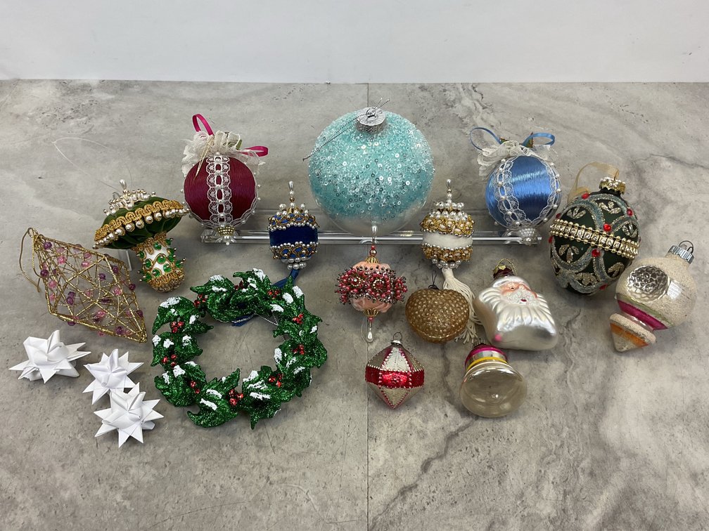 Vintage Holiday Tree Ornaments