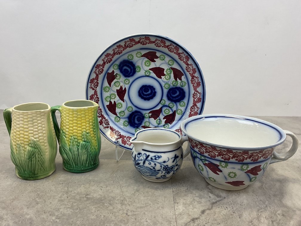 Gaudy Dutch & Assorted Collectibles