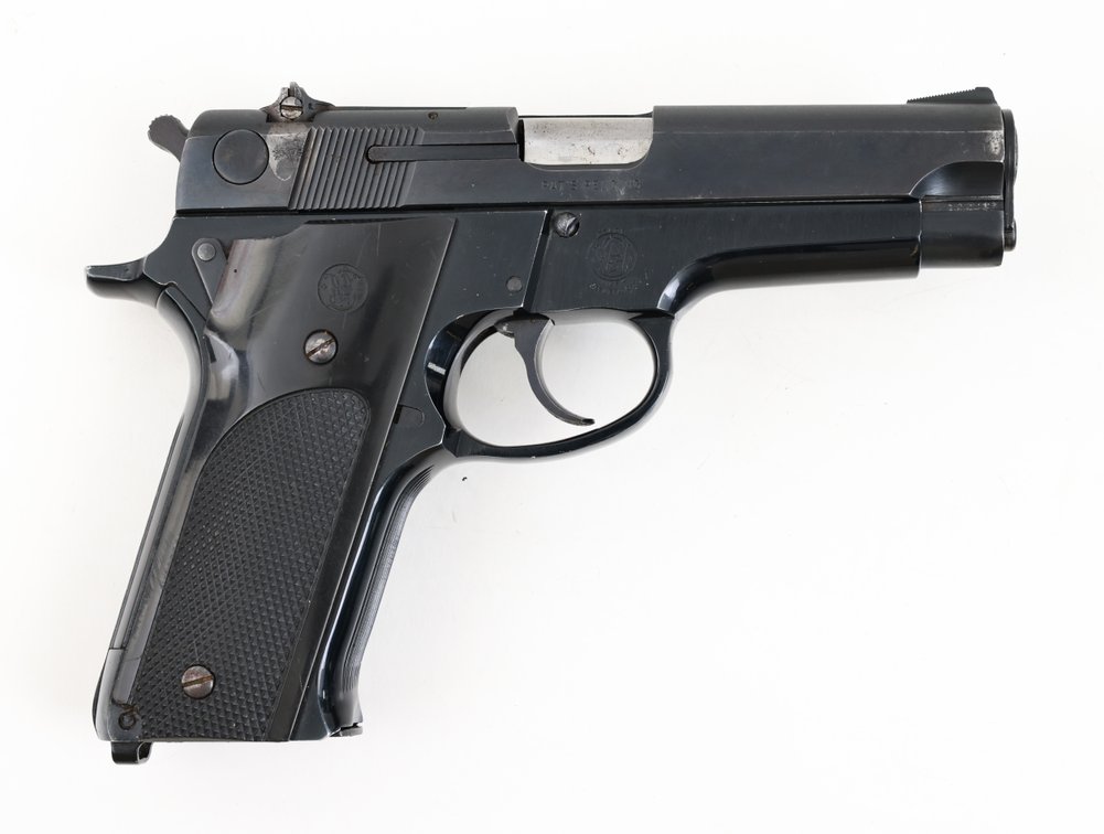 Smith & Wesson Model 59 Semi-Automatic Pistol