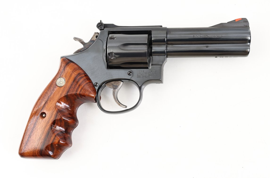 Smith & Wesson 586 Double Action Revolver