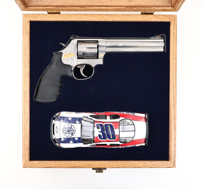 Cased NASCAR Smith & Wesson 686-6 Double Action Revolver