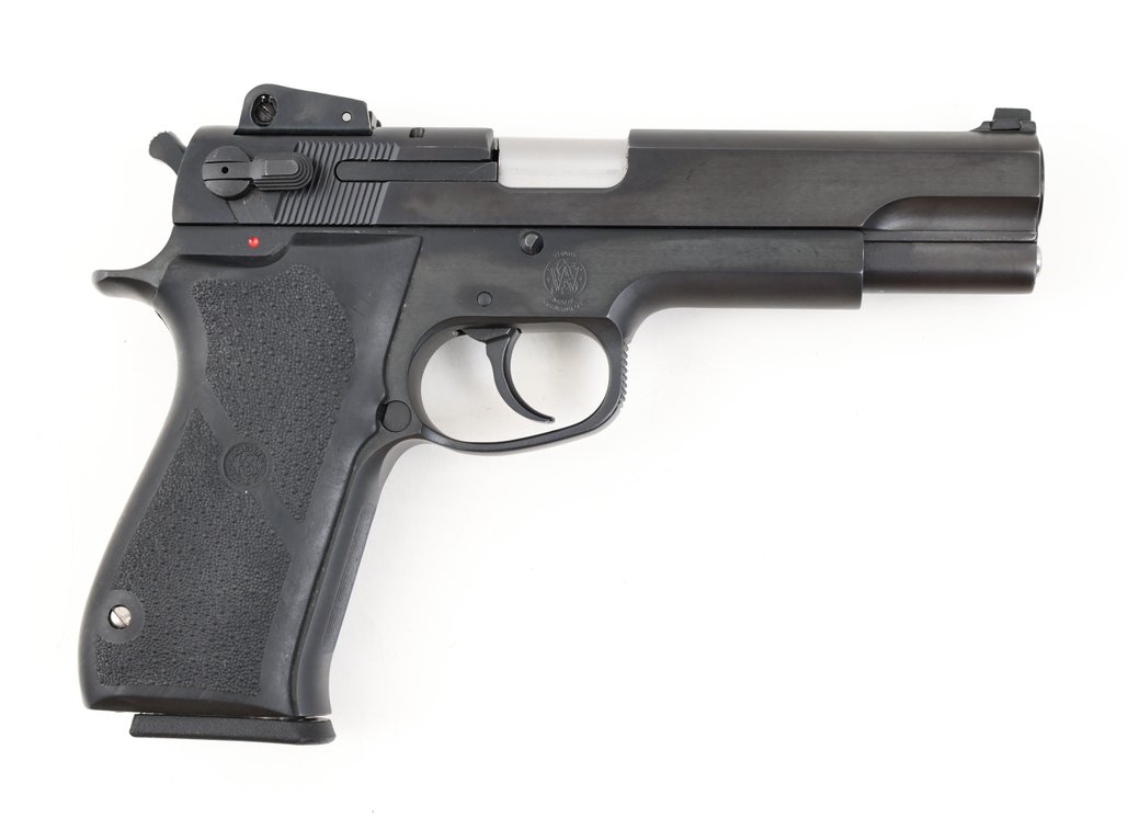Scarce Smith & Wesson 4505 Semi-Automatic Pistol