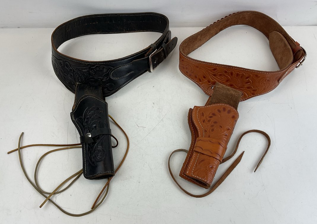 Tooled Leather Western Gun Belts and Holsters (2)
