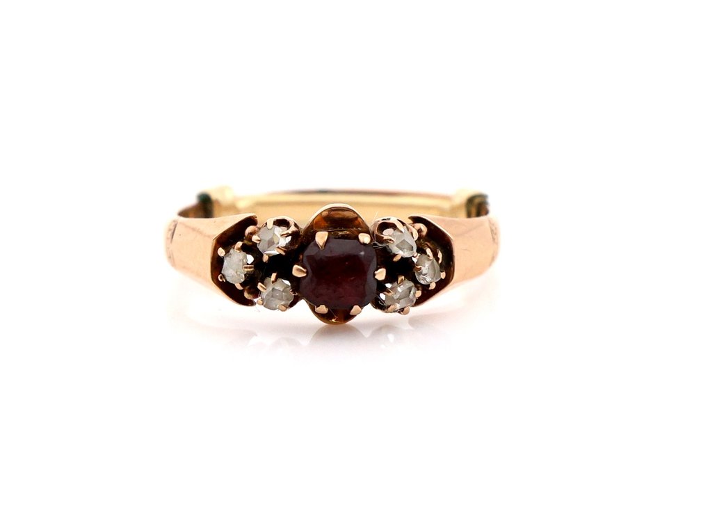 10k yellow gold Ring