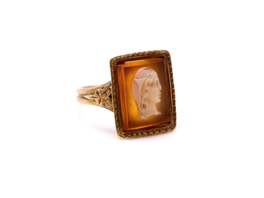 14k YG Ring
