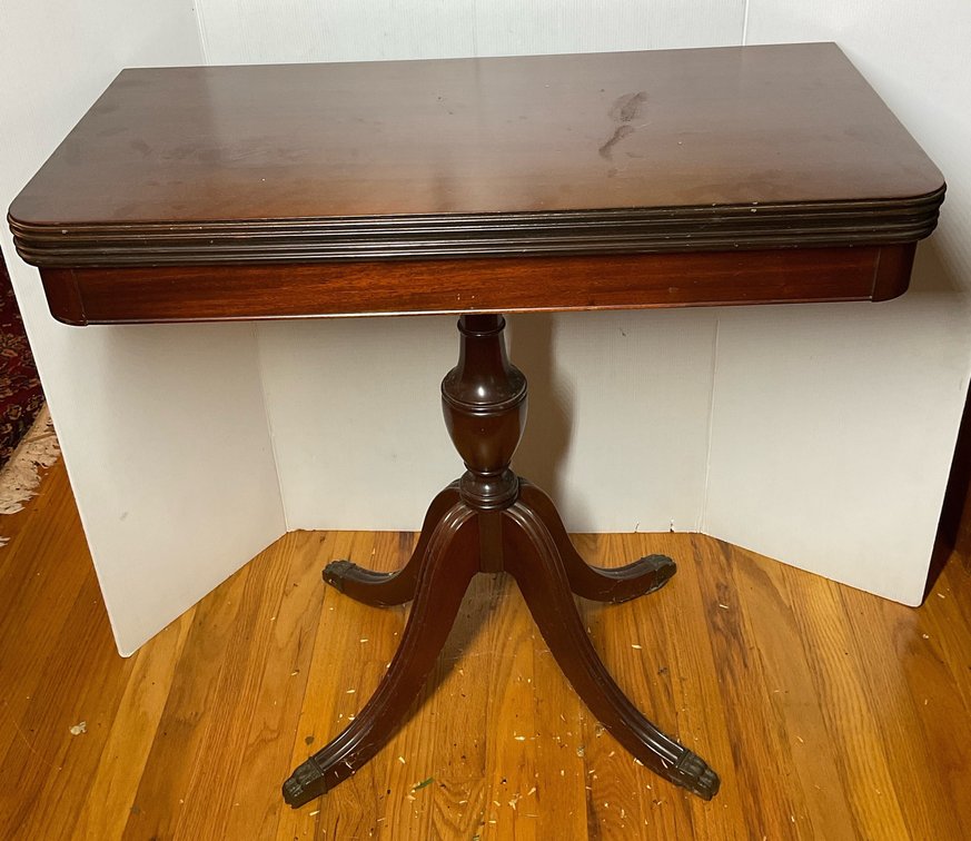 Fine Arts Furniture Co. Folding Top Game Table