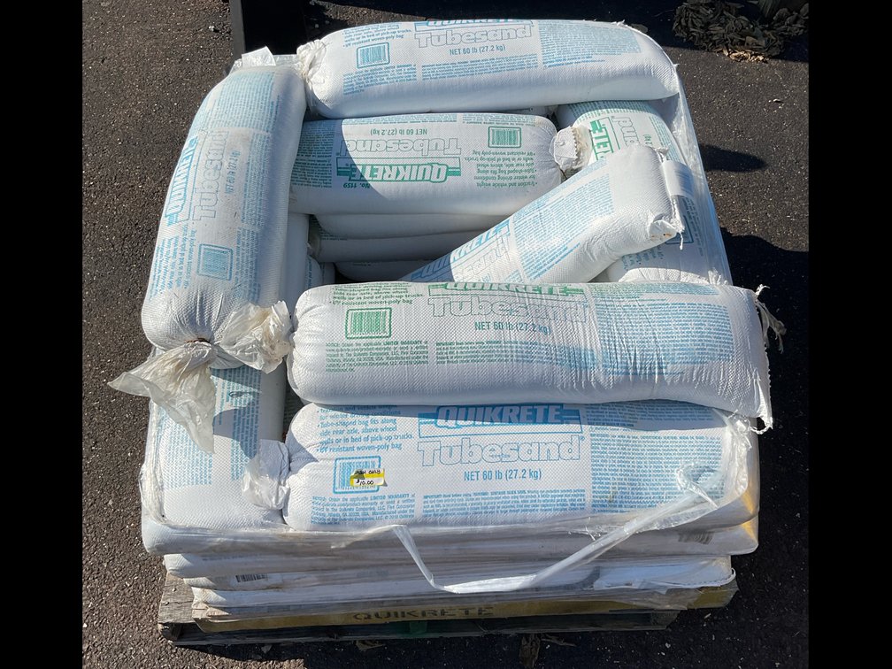 Partial Pallet of Quikrete No. 1159 Tube Sand