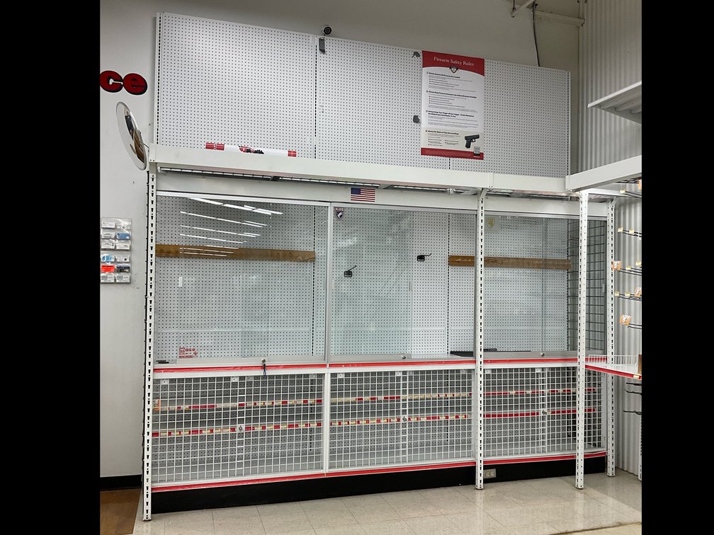Lozier Retail Locking Security Display Fixture