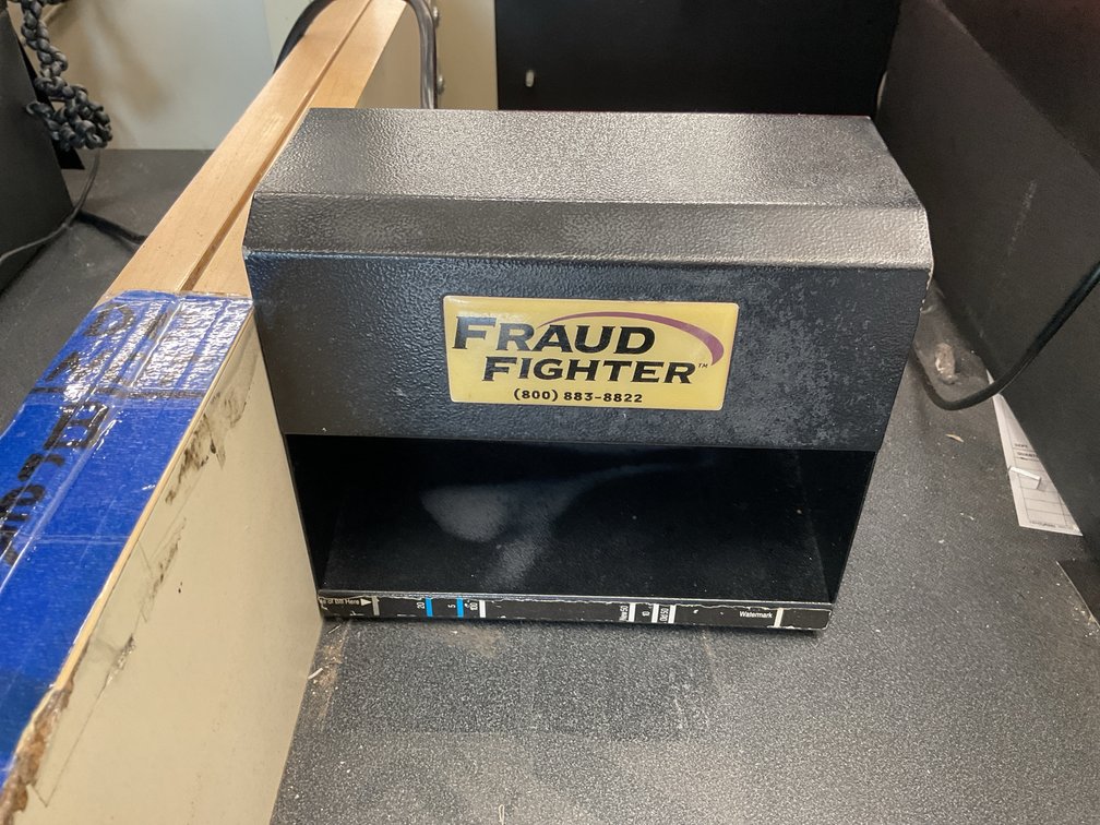 Fraud Fighter Counterfeit Currency Detector