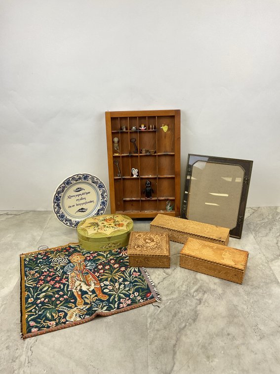 Assorted Collectibles