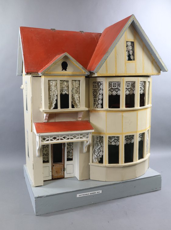 GOTTSCHALK DOLL HOUSE.