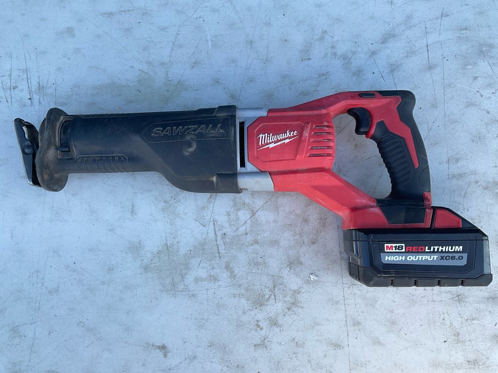 Milwaukee Sawzall Reciprocating Saw and M18 Battery