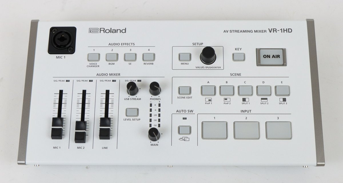 Roland VR-1HD AV Streaming Mixer
