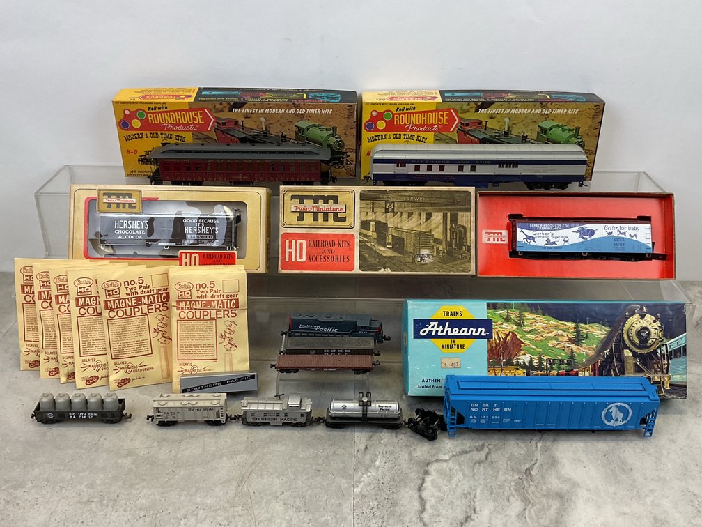 Model Train Kits & Accessories