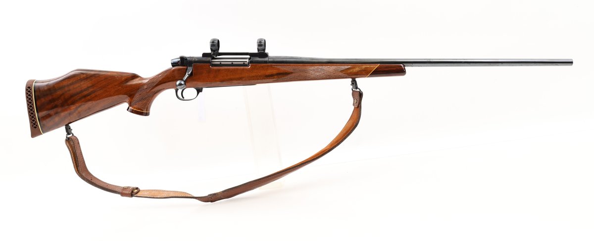 Weatherby Mark V (Japan) Bolt Action Rifle
