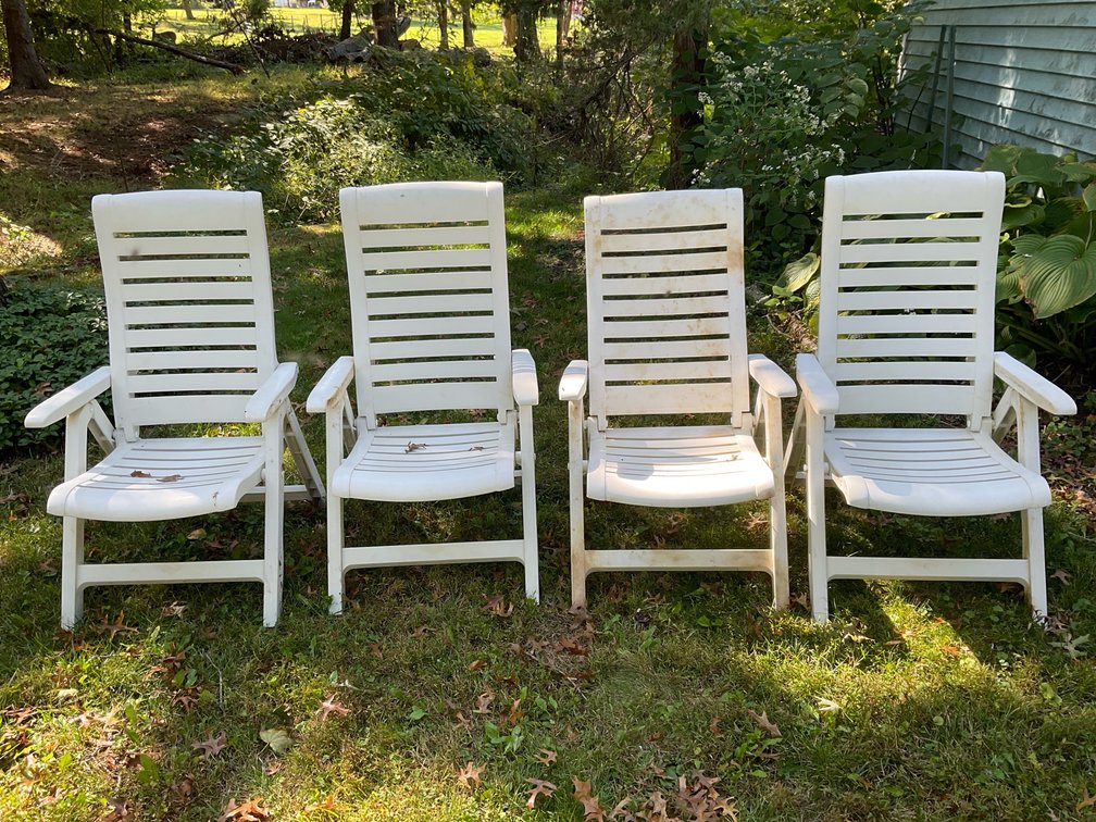 Grosfillex Outdoor Folding Chairs