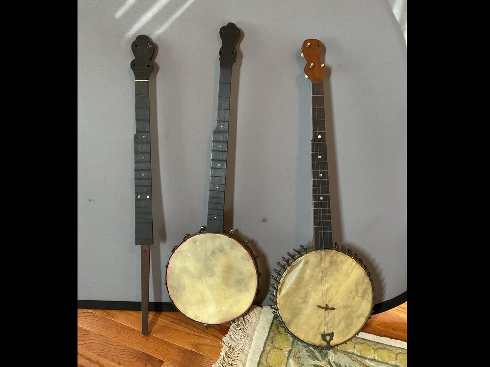 Banjos and Banjo Neck