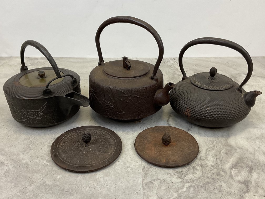 Cast Iron Tea Kettles