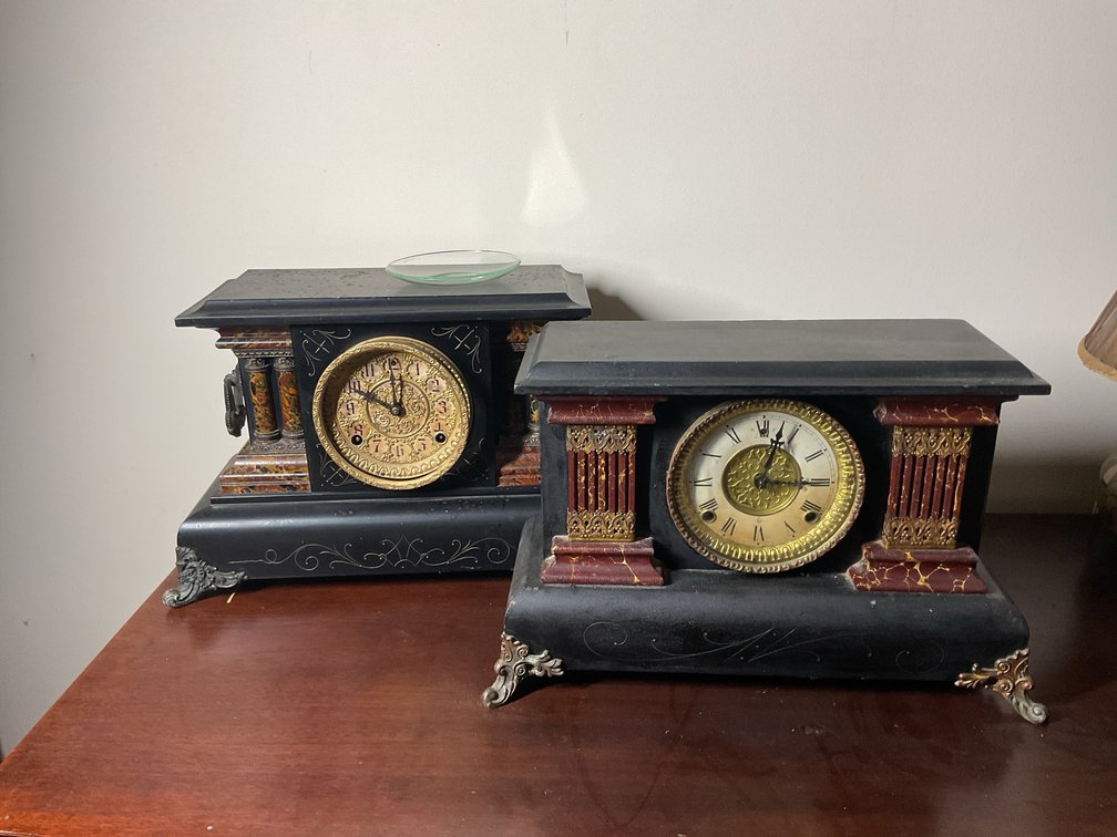 Black Mantel Clocks