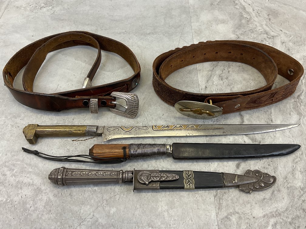 Western Tooled Leather Belts & Fixed-Blade Knives