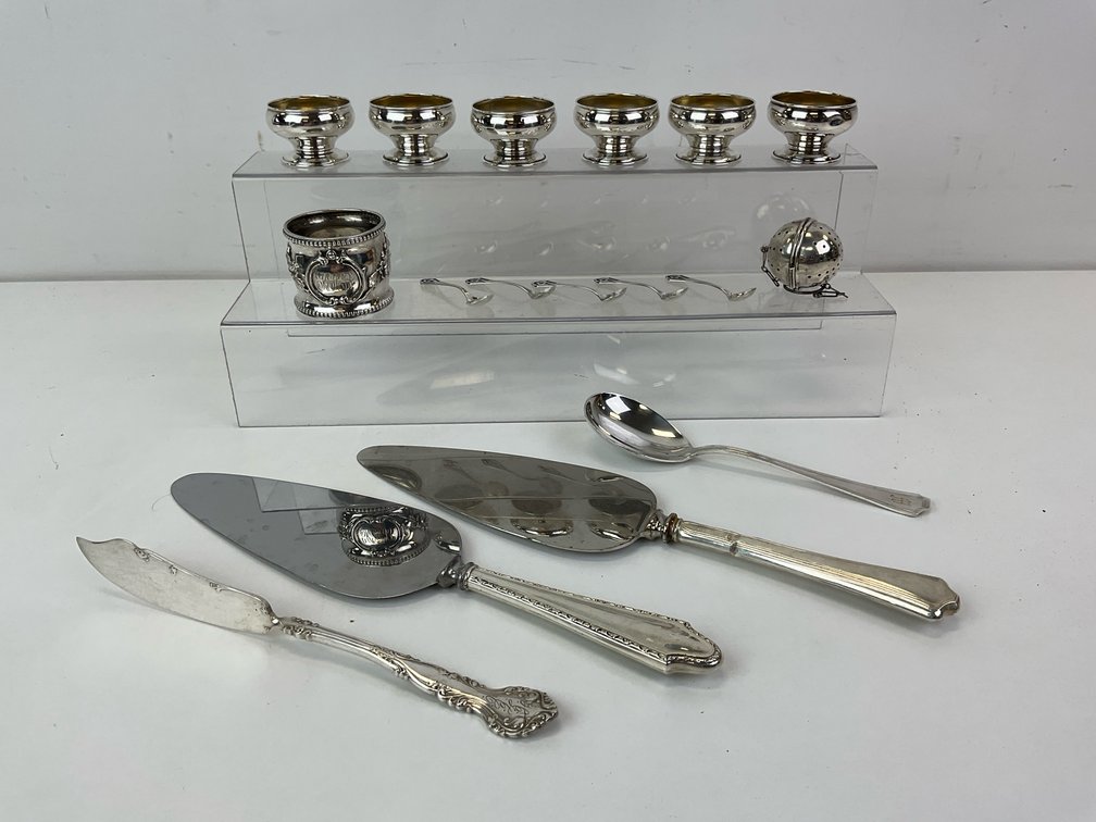 Sterling Silver and Silverplate Tablewares