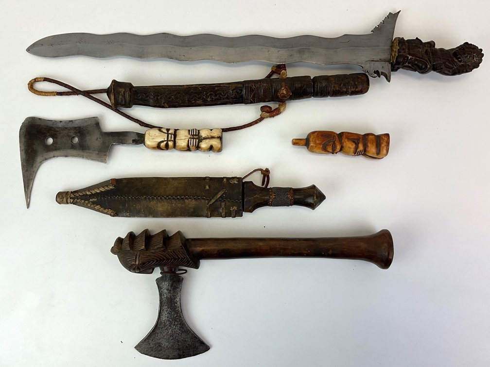 Ethnographic Weapons