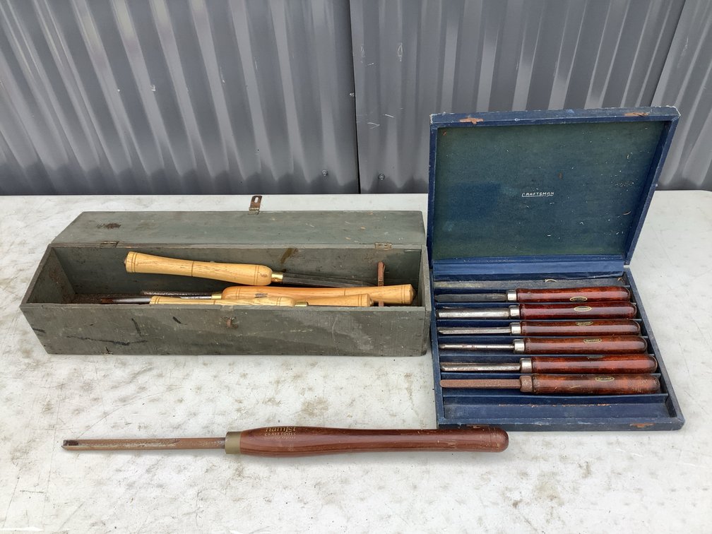 Woodturning Lathe Chisels, Gouges, and Cases