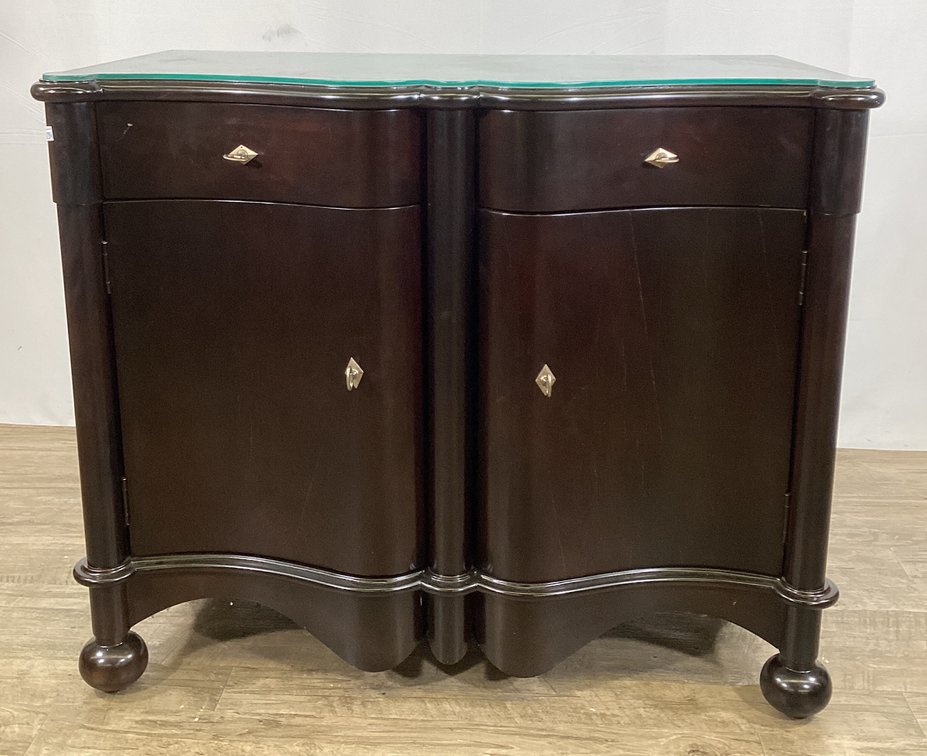 Bachelor's Chest by Bernhardt