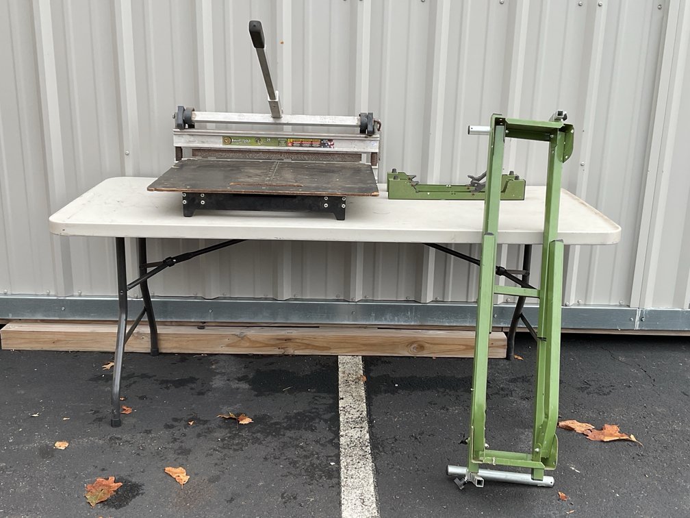 Bullet Tools EZ Shear 26" Cutter with Stand