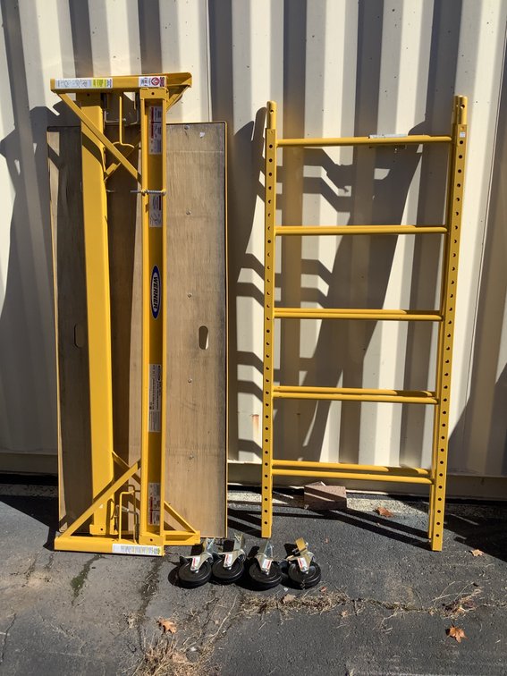 Werner Model 6-foot Steel Rolling Scaffold