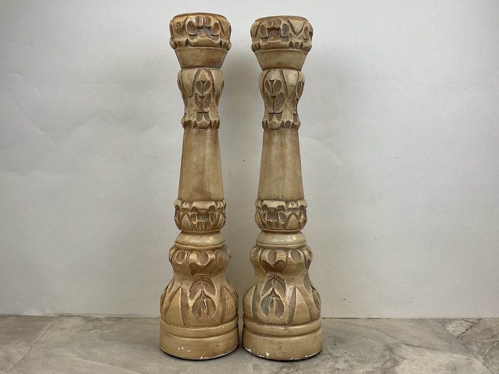 Bombay Carved Baluster Pillar Candle Holders