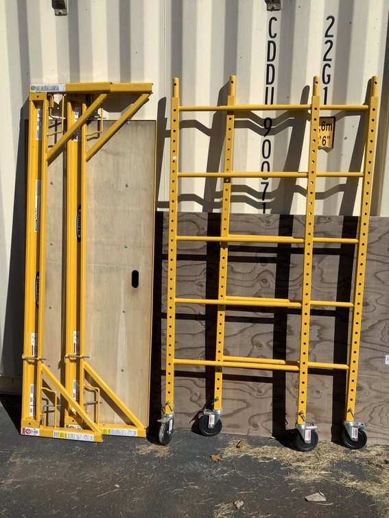 Werner 6-foot Steel Rolling Scaffold