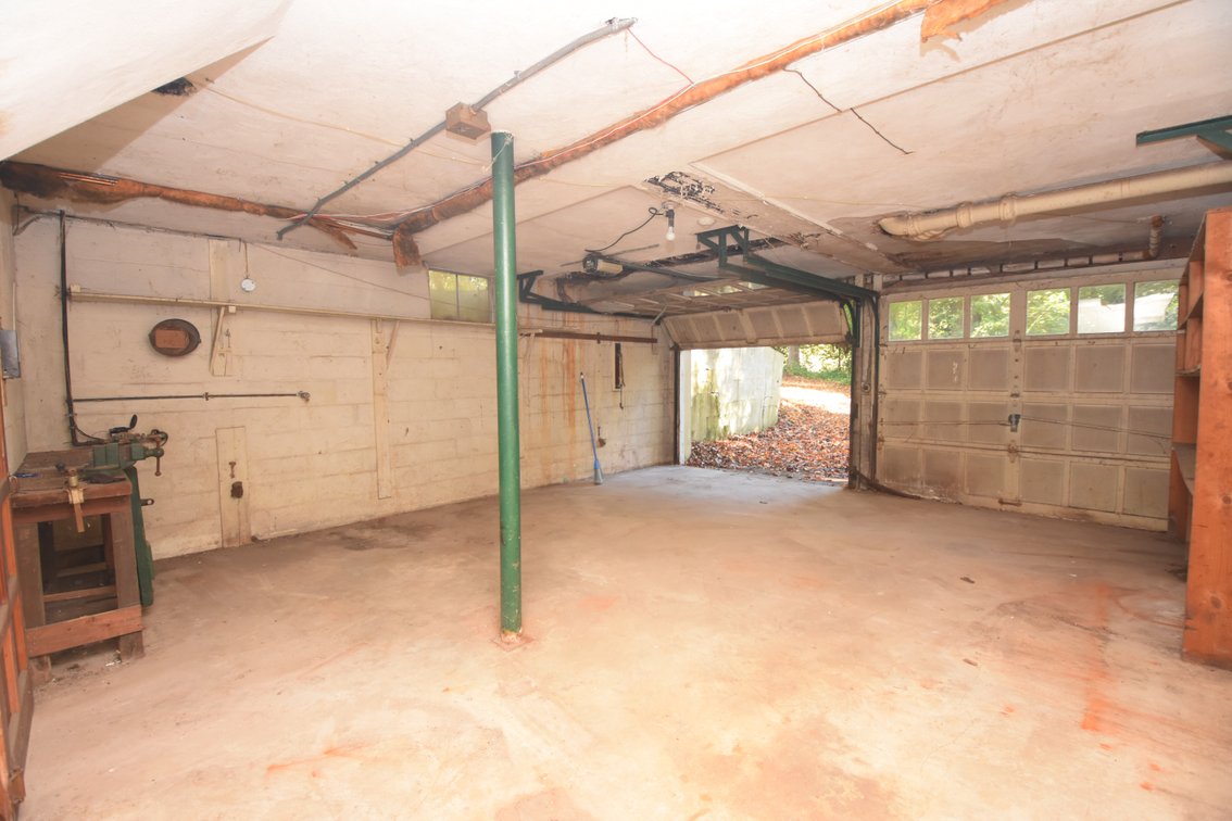 Image for Real Estate For Auction | 719 Beechwood Rd, Media, PA 19063 | November 17, 2026 at 4:00 PM