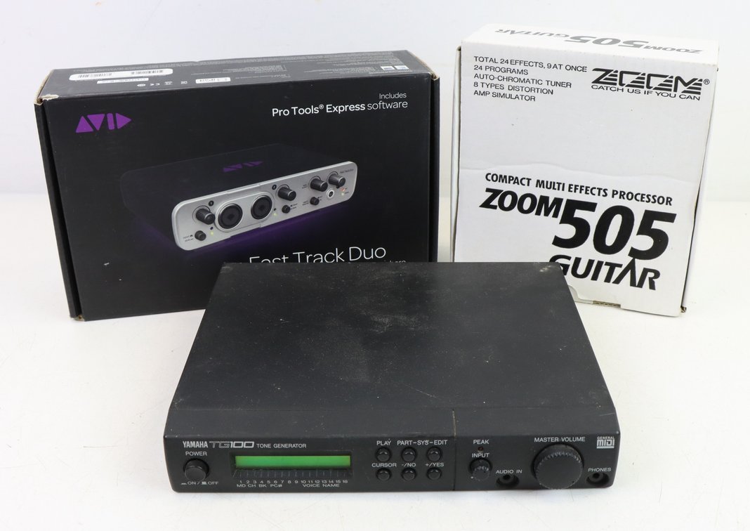 Lot of 3 Electronic Items