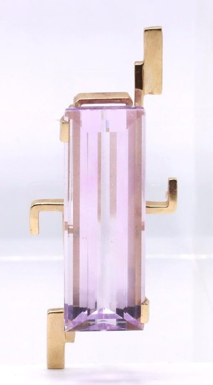 14k YG Amethyst Pendant, 26 Carat