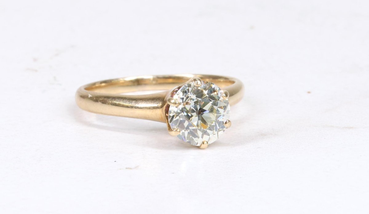 14k Diamond Ring. 1.75 carat