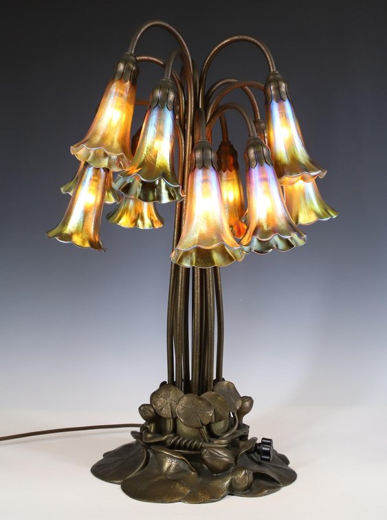 Tiffany Twelve-Light Pond Lily Lamp