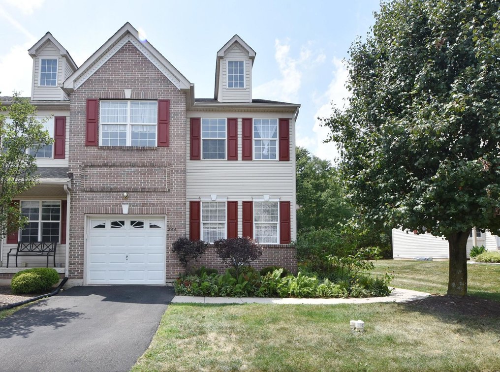 Image for Sold! Real Estate for Auction | 244 Larkspur Lane., Hatfield, PA 19440 | August 29, 2024 at 4:00 PM