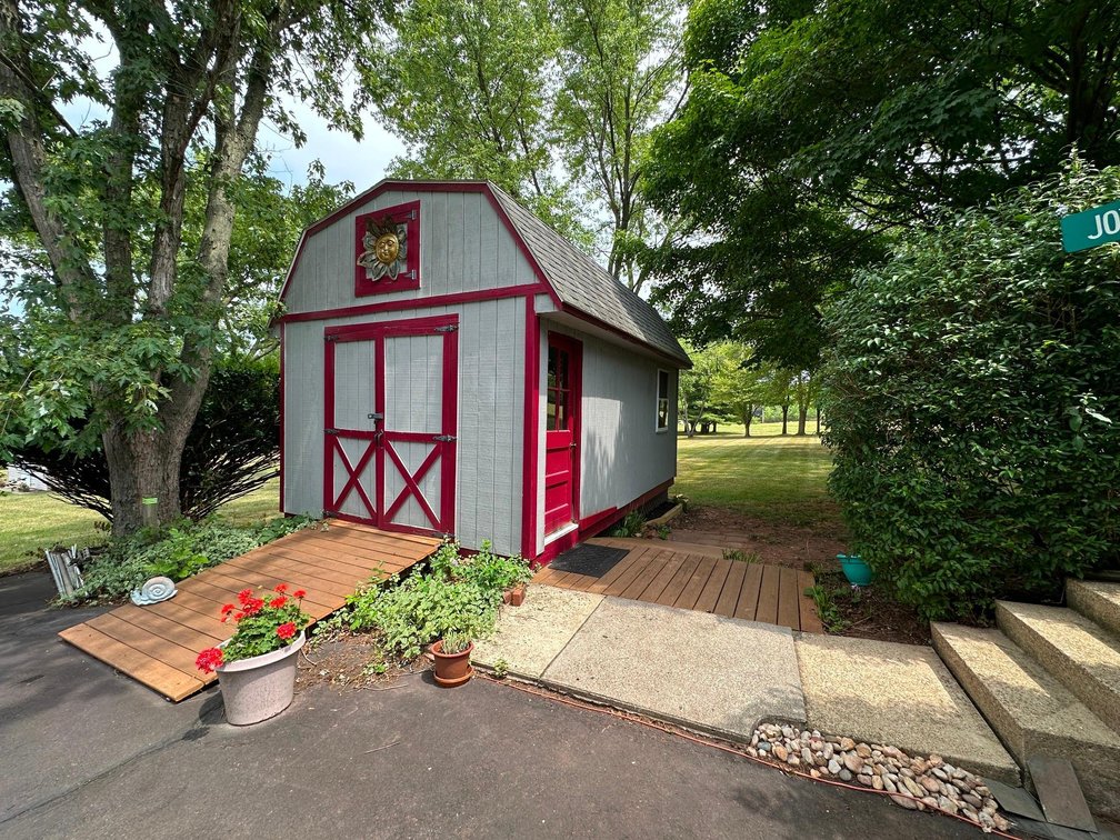 Image for Sold! Real Estate For Auction | 2149 Old Forde Way, Lansdale, PA 19446 | August 1, 2024 at 4:00 PM