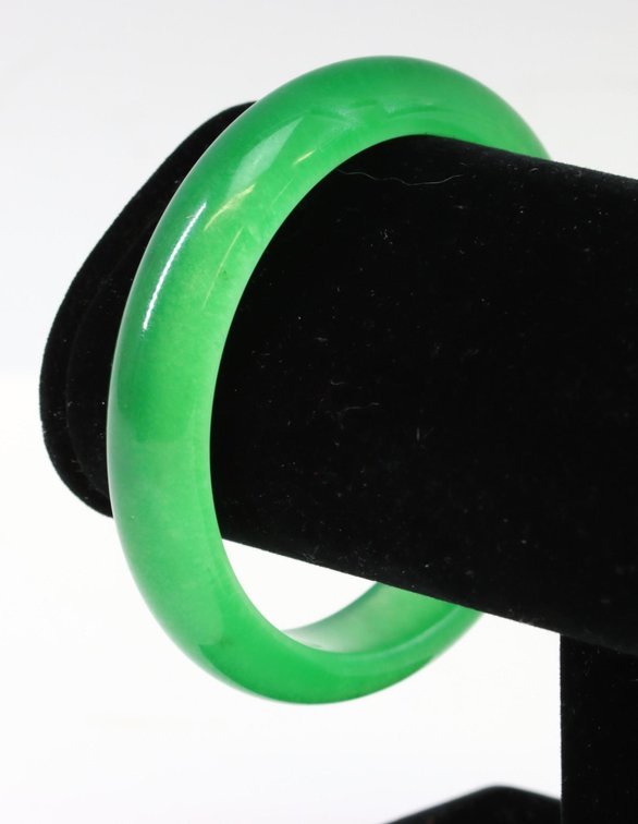 Chinese Natural Jade Bangle