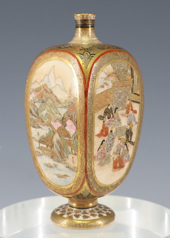 Kozan / Koyama Japanese Satsuma Pottery Vase