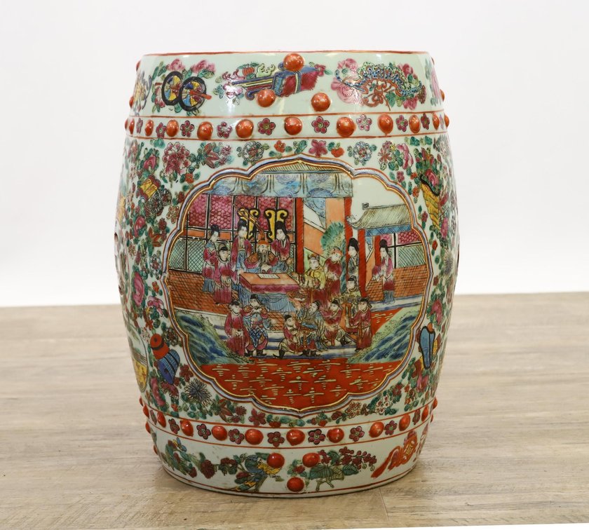Chinese Rose Medallion Porcelain Garden Stool