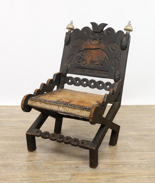 Asante Akonkromfi Chair