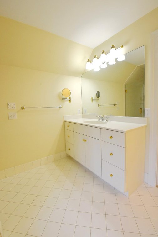 Image for Sold! Real Estate for Auction | 323 Applebrook Rd., Malvern, Pa. 19355 | October 29, 2024 at 4:00 PM