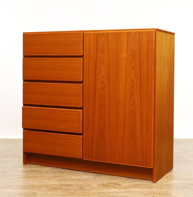 Scan Coll Teak Chifferobe