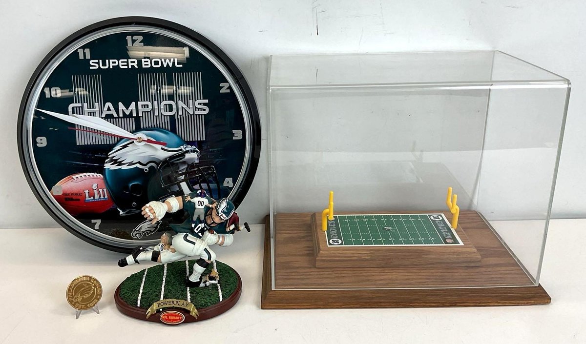 Philadelphia Eagles Memorabilia